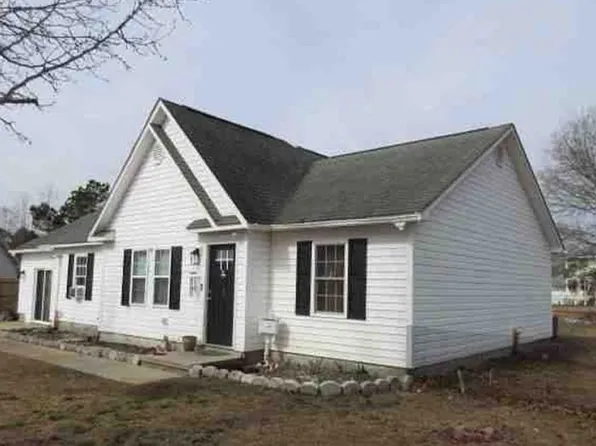 123 Green Tree Ln, Newport, NC 28570