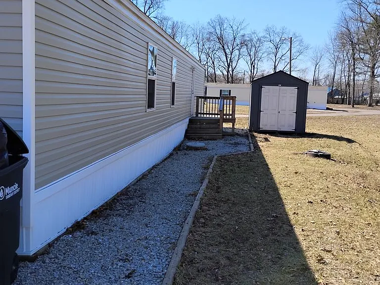 5600 W Kilgore Ave — Photo 7