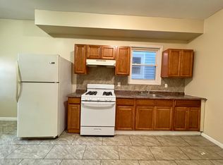 512 Grove St APT 1, Irvington, NJ 07111