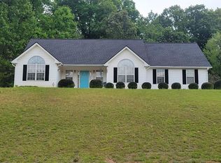 2248 S Oaks Dr, Gainesville, GA 30507