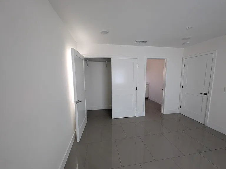 Crystal Ridge Ln — Photo 6
