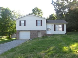 210 Rediger Dr, Scottsville, KY 42164