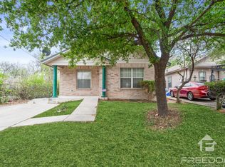 1311 NW 19th St, San Antonio, TX 78207
