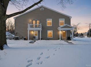 1425 Hobnail Ct, Davison, MI 48423