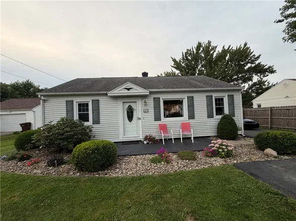 107 10th St, Greenville, PA 16125