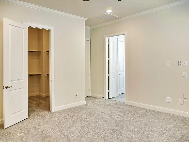 2211 Chenevert St #A — Photo 20