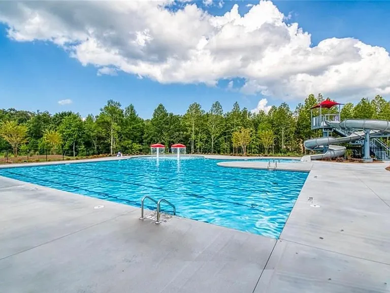 344 Overlook Ct — Photo 35