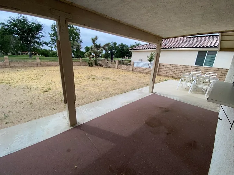 12750 Rolling Ridge Dr — Photo 23