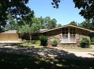 2977 E Lakeview Rd, Lead Hill, AR 72644