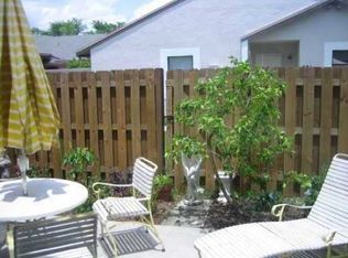 11576 NW 1st St, Plantation, FL 33325