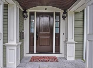 18 Noanett Rd, Needham, MA 02494