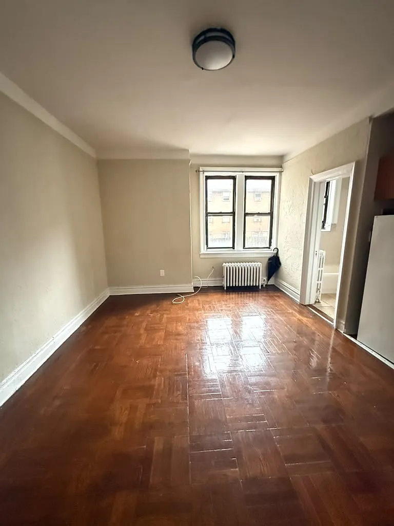 325 Cherry St — Photo 2