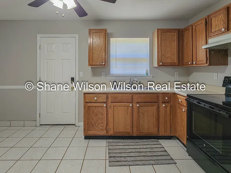 37 Allison Dr #37 — Photo 6