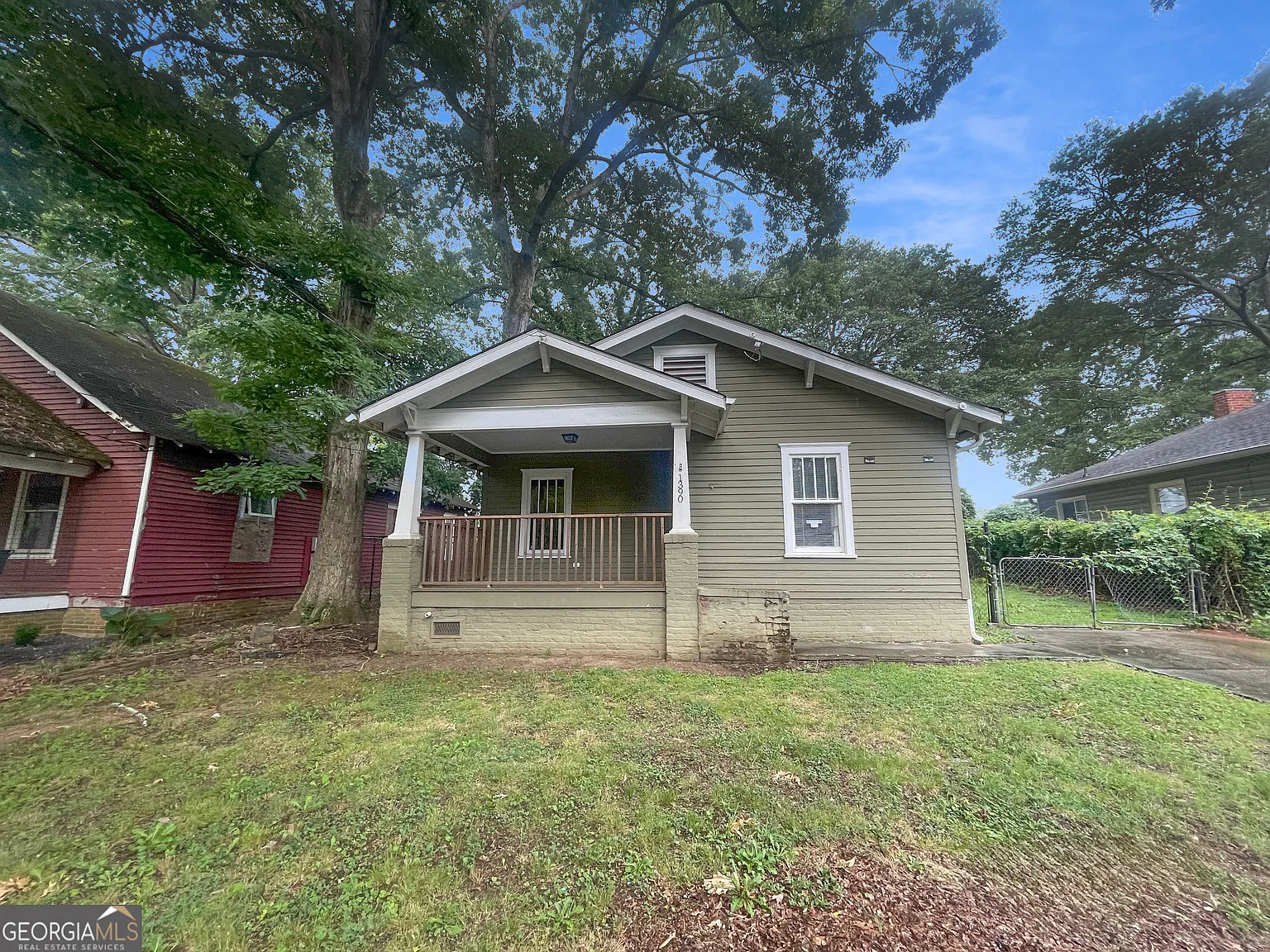 1390 Carnegie Ave photo 1