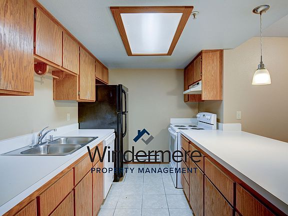 2nd image of 1235 SE 4th Ave APT 201