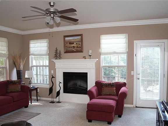 5th image of 2482 E Kantz Ln N