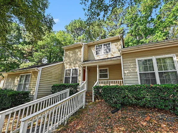 112 Hollow Oak Dr, Durham, NC 27713