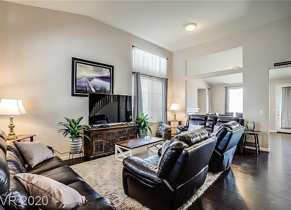 1st image of 8105 Bonaventure Dr