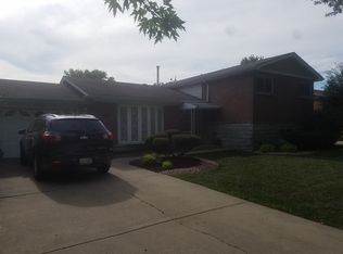 15244 Millard Ave, Midlothian, IL 60445