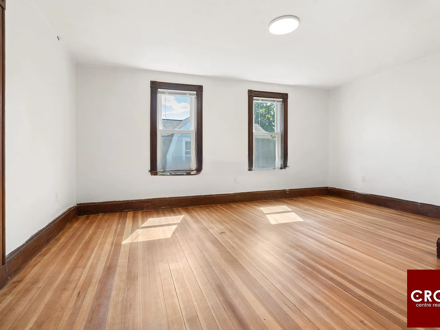 45 Packard Ave — Photo 4