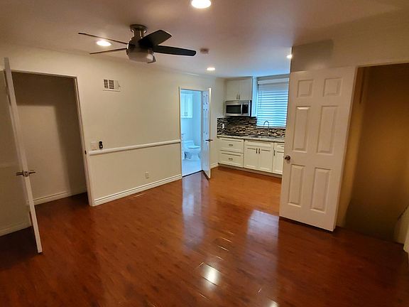 4th image of 415 N Kenwood St #1-B