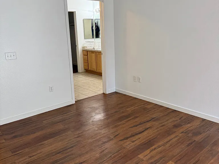 4100 Albion St #206 — Photo 9