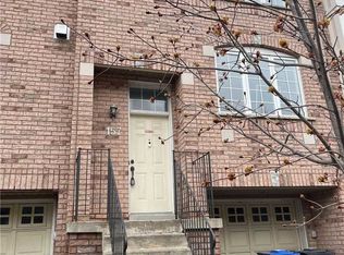 80 Acorn Pl #157, Mississauga, ON L4Z 4C7