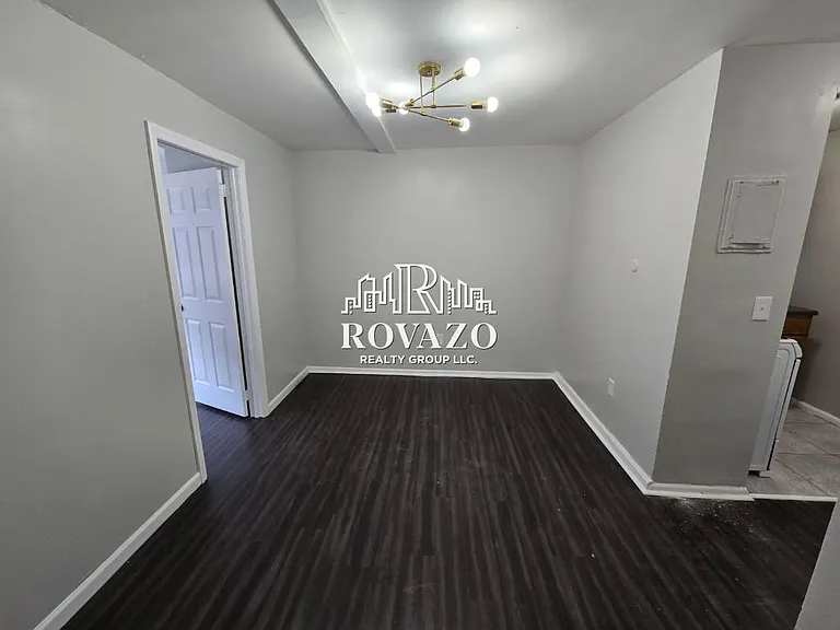 76-77 Grafton Ave #23C — Photo 2