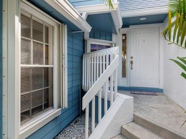 1121 Ocean Dunes Cir