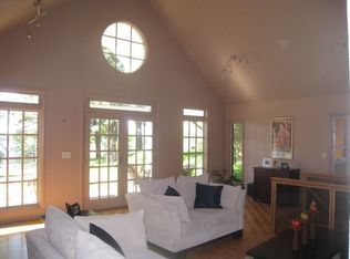 2370 Cherrywood Rd, Minnetonka, MN 55305