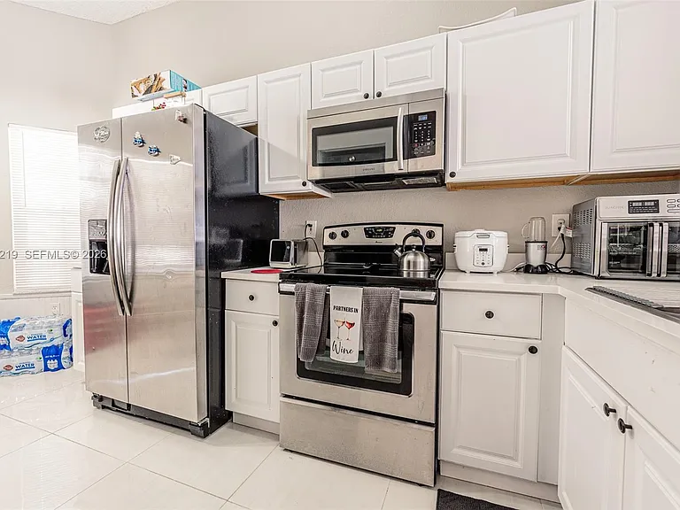10297 SW 162nd Ct — Photo 19