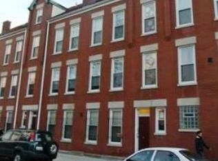 3237 S Carpenter St APT 2R, Chicago, IL 60608