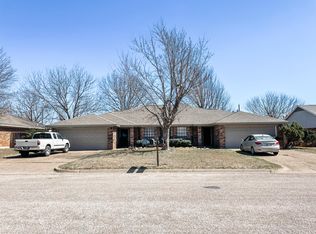 1213 Hyde Park Blvd UNIT B, Cleburne, TX 76033