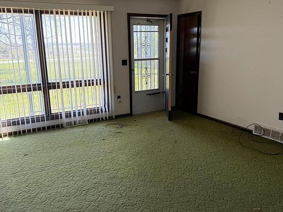 4th image of 30570 Dove AVENUE