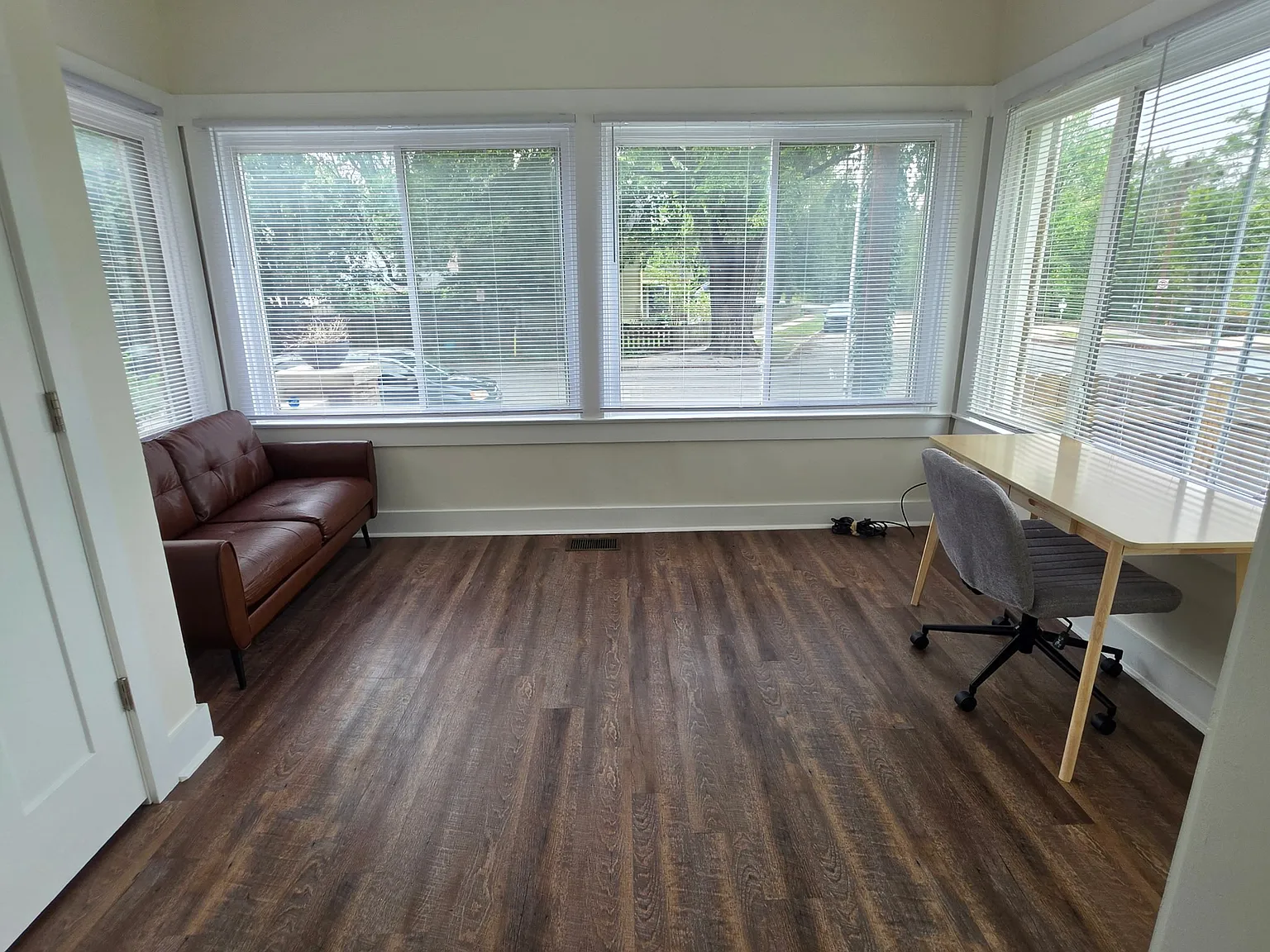 1 bed, 1200 sqft, $1,650 — Photo 3