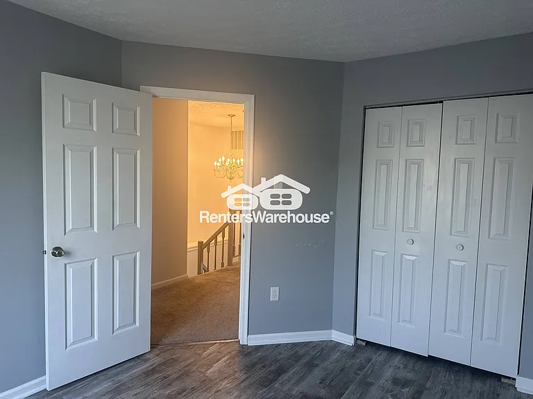 6 Hobb Ct — Photo 21