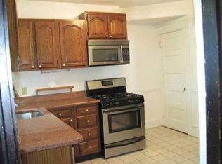 71 Curve St #1, Wellesley, MA 02482