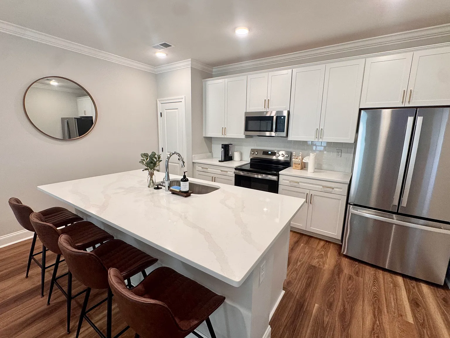 3 bed, 1620 sqft, $3,000 — Photo 3