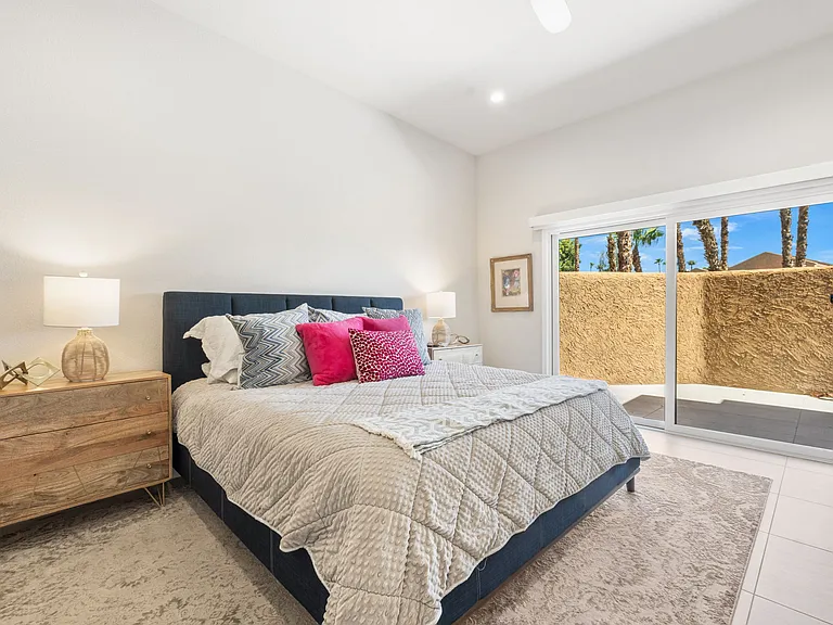 49069 Mariposa Dr — Photo 13