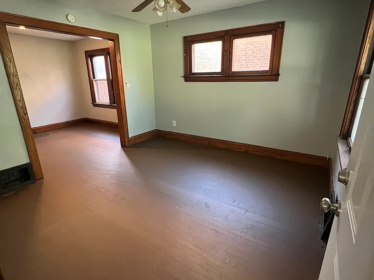 1742 Ford Ave #1 — Photo 2