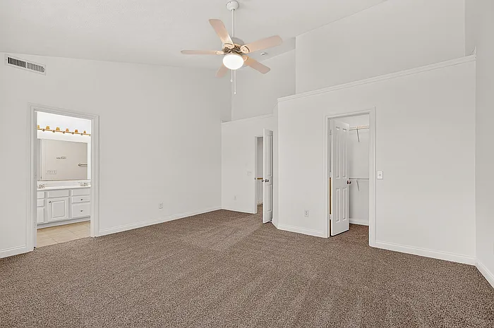 12940 Grenville St — Photo 23