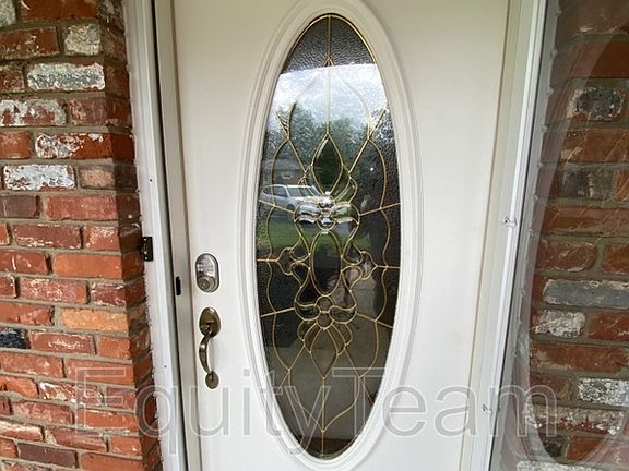 2nd image of 5842 Karen Ln