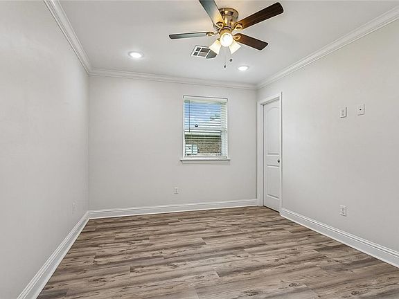 5th image of 1262 Luling Estates Dr