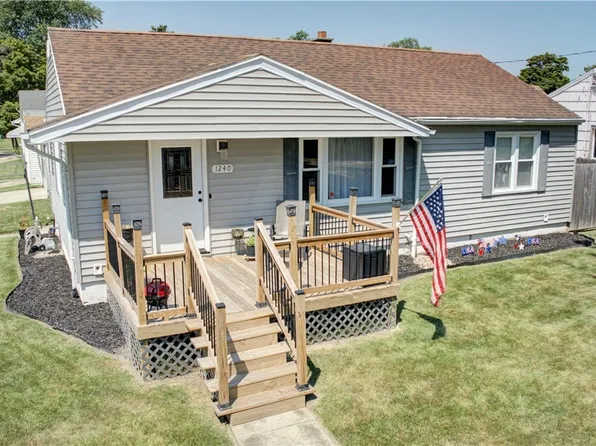 1240 91st St, Niagara Falls, NY 14304