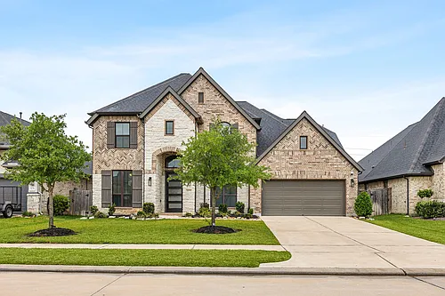 2035 Taylor Marie Trl Photo 1