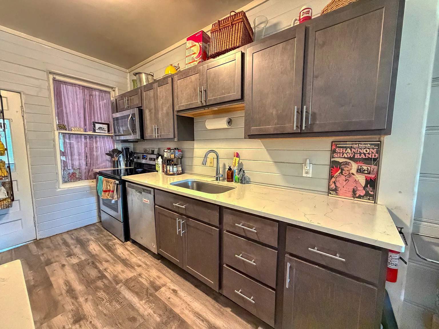 622 NW 27th ST - 1 — Photo 4