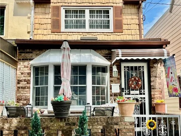 1925 E 35th St, Brooklyn, NY 11234