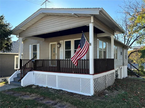 747 Hazel St, Hannibal, MO 63401