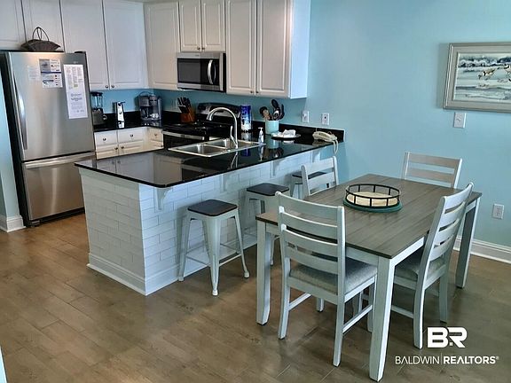 5th image of 455 E Beach Blvd APT 606