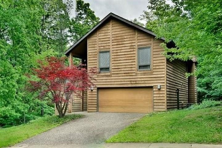 1st image of 2407 S Spicewood Ln